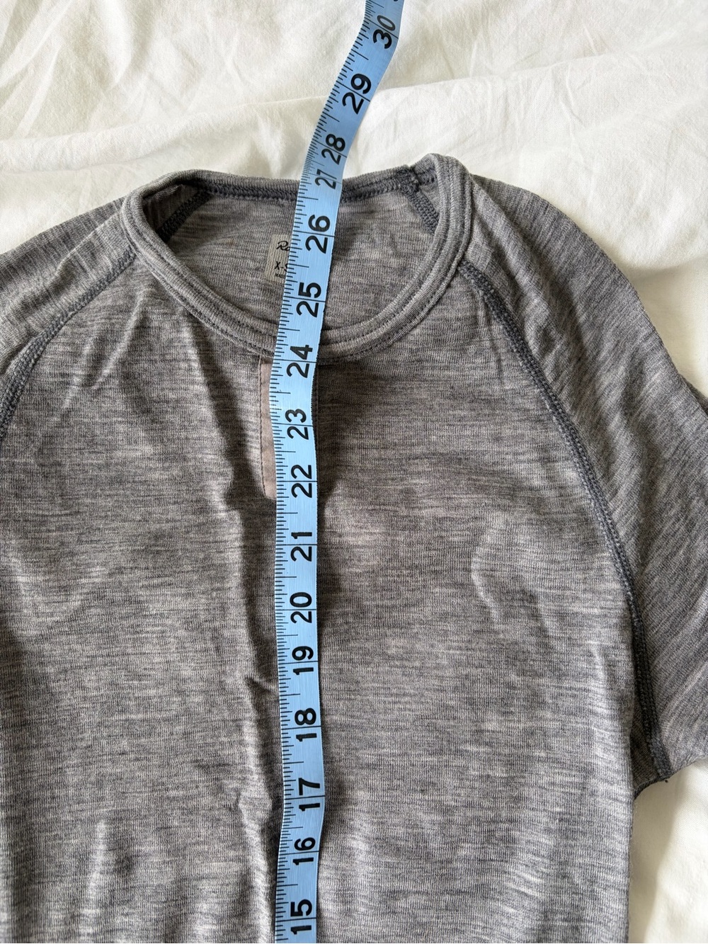Rapha Women's Short Sleeve Tee Gray - Picture 5 of 7